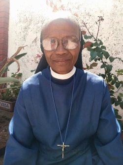 Sr%20Cl%C3%A9mentine%20%28sup%C3%A9rieure%29