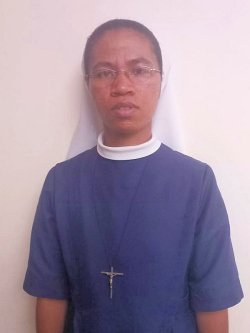 Sr%20Aim%C3%A9e%20%28%C3%A9conome%29 Sr%20Aim%C3%A9e%20%28%C3%A9conome%29